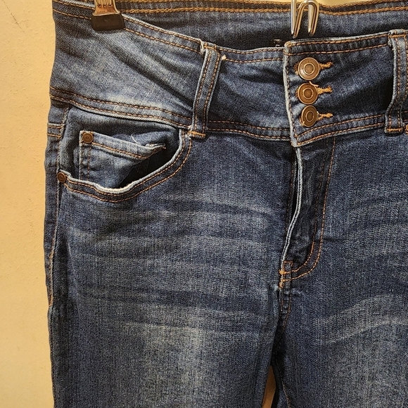 Fashion Nova High-Waisted Skinny Jeans Size 7/28 - Picture 3 of 11